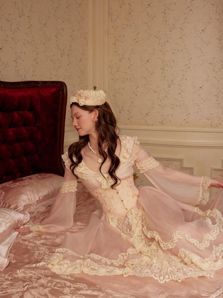 Dreamy Victorian Elegance Dress
