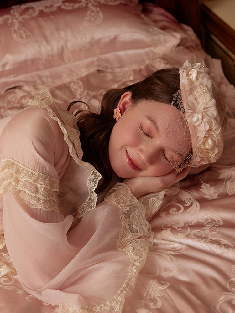 Dreamy Victorian Elegance Dress