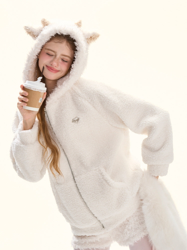 Woolly Whispers Lamb Set