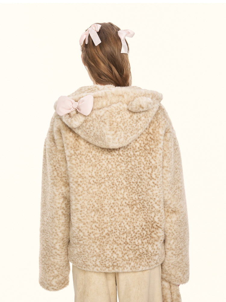 Milky Leopard Cloud Jacket