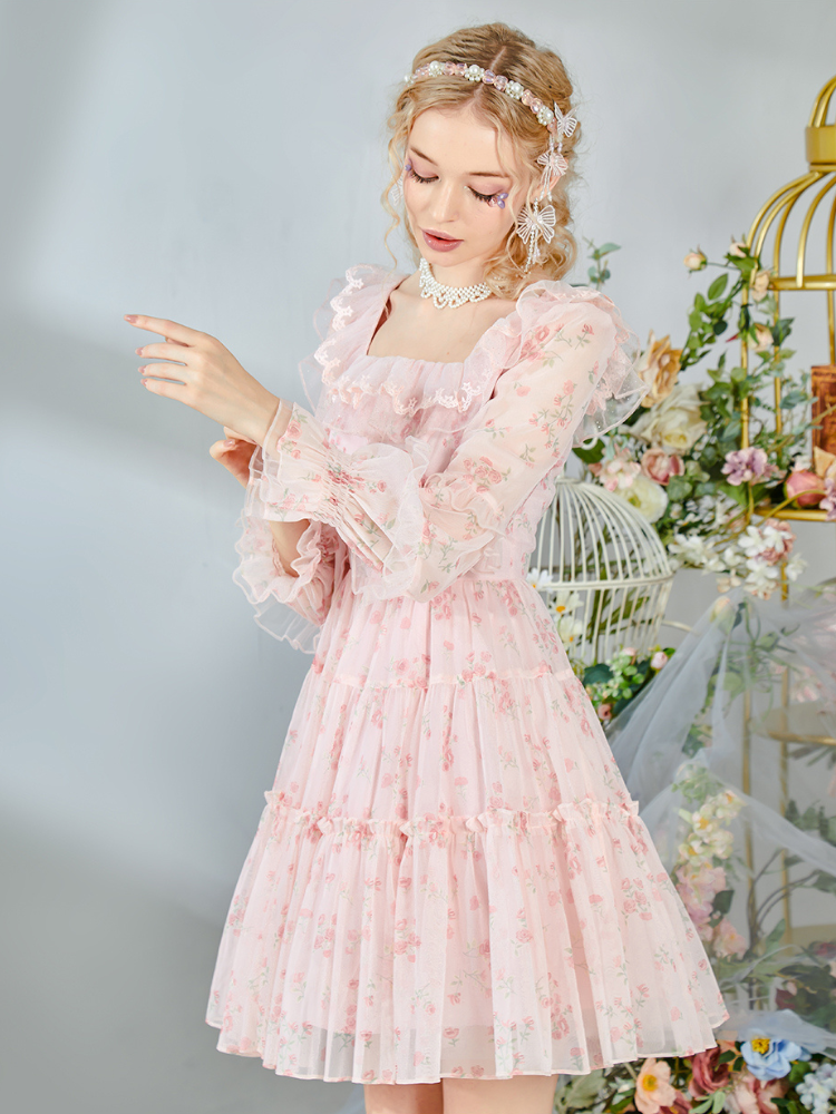 Rose Tired Lace Dress