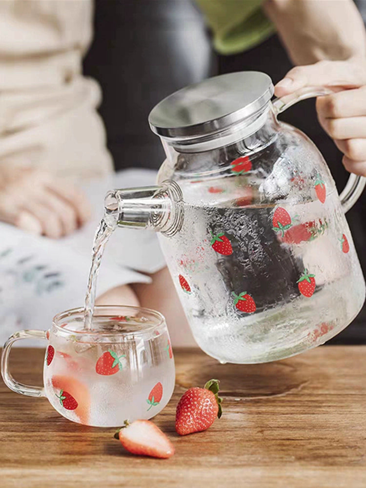 Sweet Strawberry Jug Cup Set