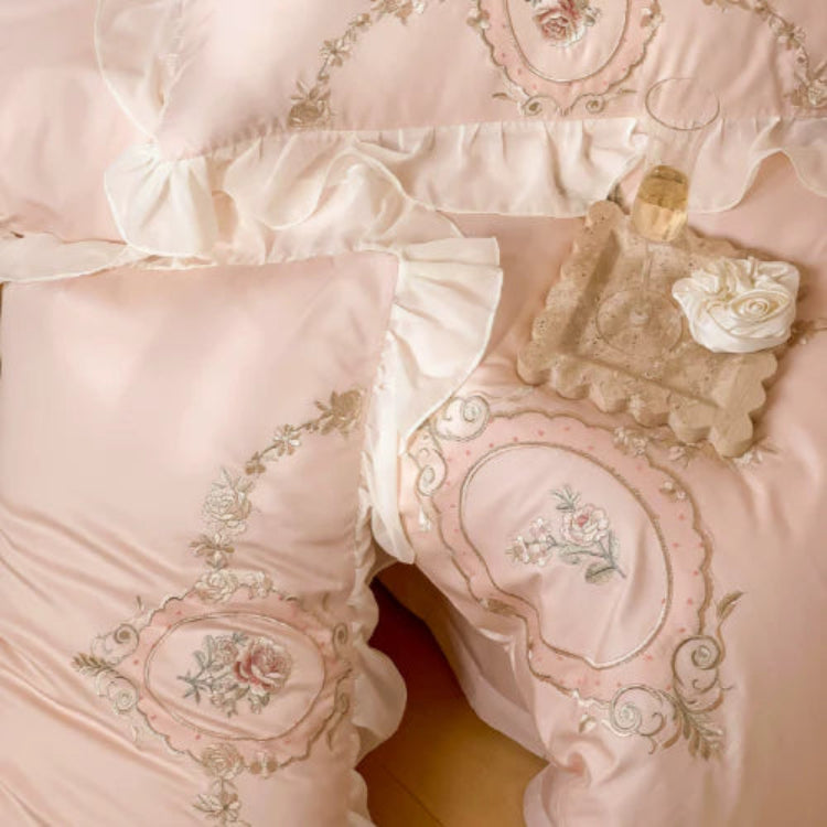 Rosy Manor Lace Bedding Set